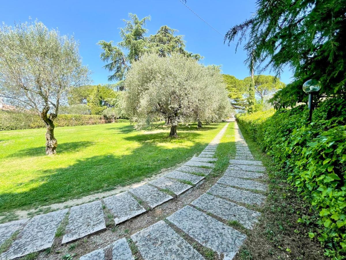 Villa Antonio Сан Феличе дел Бенако Екстериор снимка