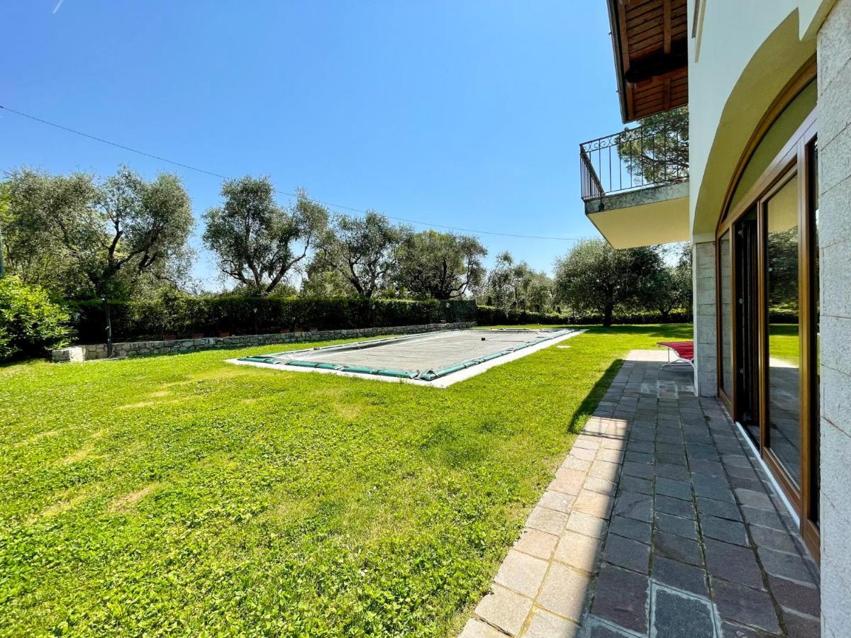 Villa Antonio Сан Феличе дел Бенако Екстериор снимка